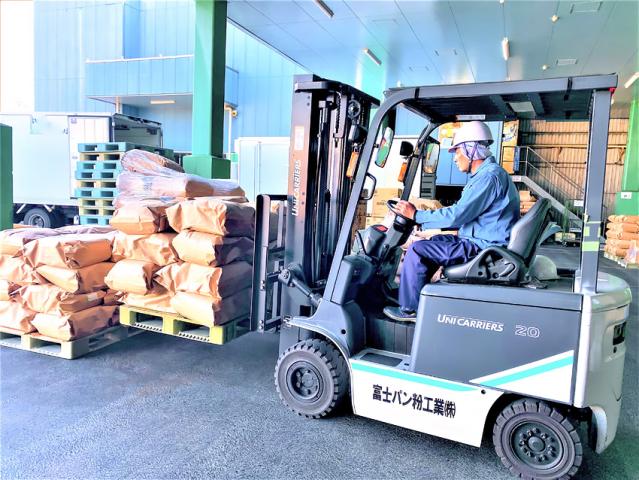 【交通費支給】富士パン粉工業株式会社　鴻巣工場の正社員