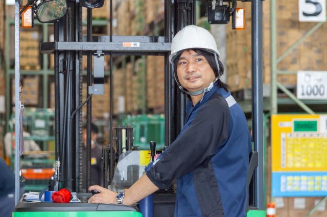 【交通費支給】株式会社ツカサ　越谷常温センターの正社員