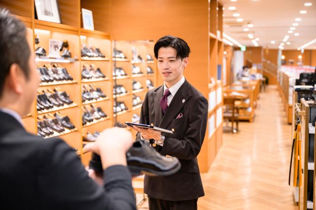 【大学生歓迎】AOKI（アオキ）　戸田店のアルバイト、パート