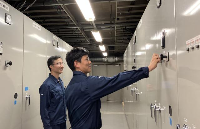 お客様〜現場〜本社とコミュニケーションを取り合って、安全で快適なビルを維持しています♪