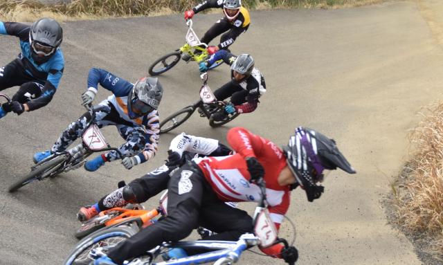 好きな趣味が、もっと好きに！自転車・釣りのクラブも有
趣味と仕事が一緒にできる