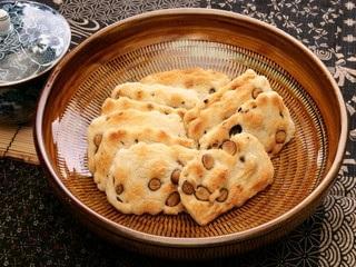 キッチンもホールも、やりたい仕事はニキにある★ フード専門だからこその求人数! 短期or長期のご相談もお気軽に◎