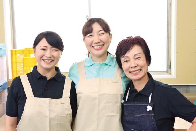未経験スタート多数!
女性を中心に30代〜60代の方が活躍中!
重たいものはほとんど扱いません。