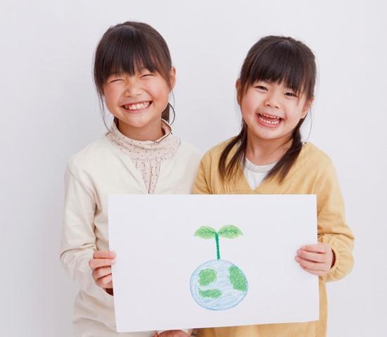 すべての子どもたちが笑顔で過ごせる街を、一緒につくっていきませんか。