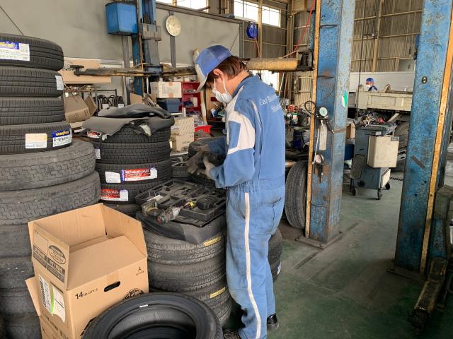 有限会社 篠原自動車整備工場の正社員情報 イーアイデム 栃木市の整備士 板金求人情報 Id