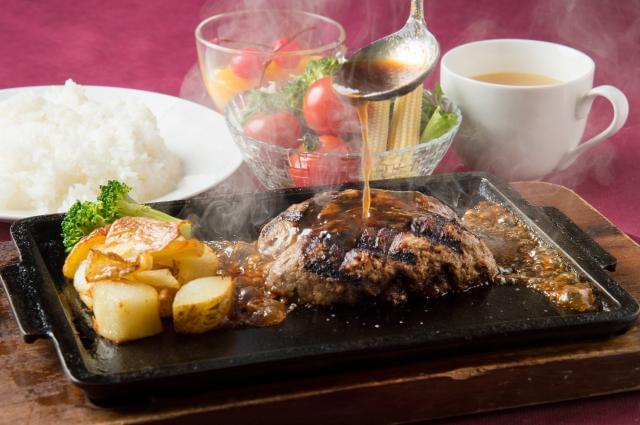 【大津市／調理補助】週2日・1日3時間〜OK！老舗レストラン『明治亭』で無理なく始めるキッチンワーク調理補助スタッフ