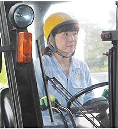 男女共にイキイキと活躍中!安心して長く働ける職場です。