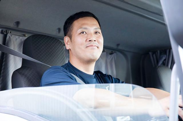 年齢給+成長給があるので、年々給与UPが可能!
\若手スタッフ(20代〜30代前半)活躍中/