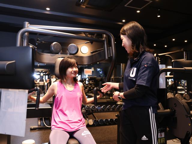 オープニングスタッフ募集！美容や健康作りに最適な職場です。
清掃・メンテナンスは年齢も気にせず取り組めます♪