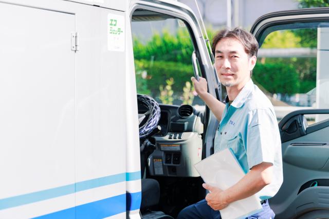 前職・経験は不問！
未経験から始めた若い年代からこの道何十年の50代のベテランさんまで活躍中！