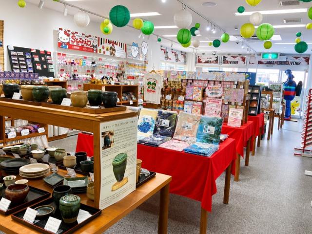 宇治の観光地で楽しく働きませんか？ 和雑貨 お土産 販売スタッフ大募集♪和雑貨・お土産・販売スタッフ
