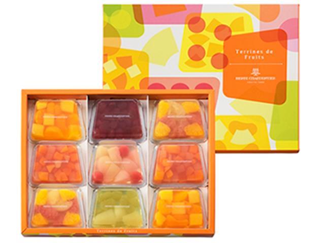 フルーツゼリー（テリーヌ）や生ケーキの製造