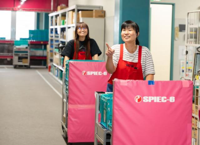 涼しい職場で楽しく働きませんか！
夏も冬も快適温度でお仕事できるのもPALTACの魅力です。