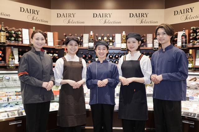 【店舗スタッフ】嬉しい昇給・賞与あり！　やりがいと高収入を同時に♪店舗スタッフ