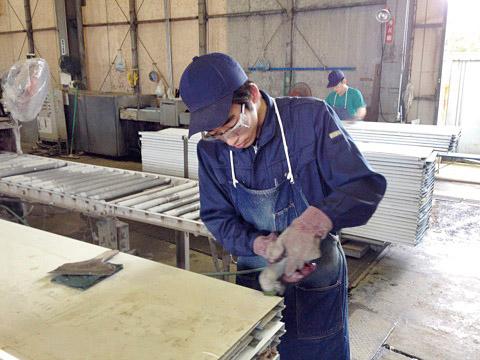安定企業で腰を据えて活躍するチャンス。
気軽にご応募ください♪