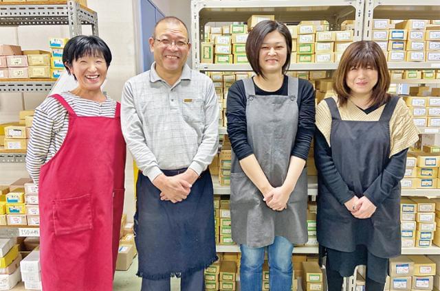 勤務地はJR・Osaka Metro「弁天町」駅より徒歩7分。
自転車通勤も可能ですよ♪