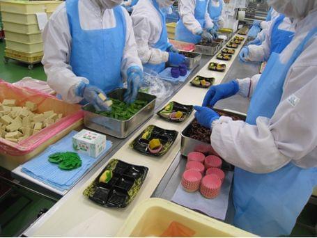 安心自社工場での勤務です。高校生OK！工場ワーク初めての方のお試しにもピッタリです！