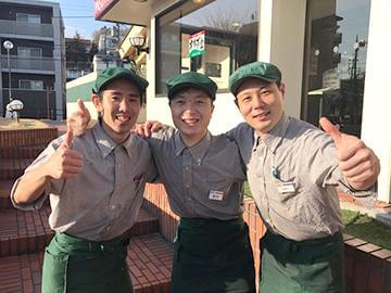 10〜50代まで幅広い年代の方が在籍!!学生さん、フリーターさん、主婦(夫)さん大勢活躍中♪