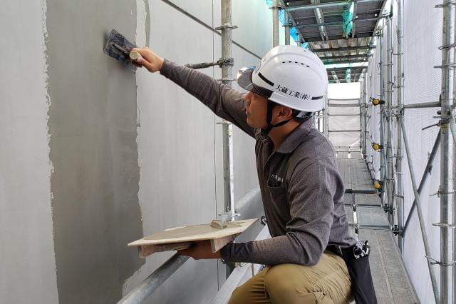 これまで培ってきた技術・経験を活かしませんか！
天候に左右されにくい仕事なので、安定してしっかり稼げるのも魅力です！★入社日は相談に応じますのでお気軽にご応募下さい。