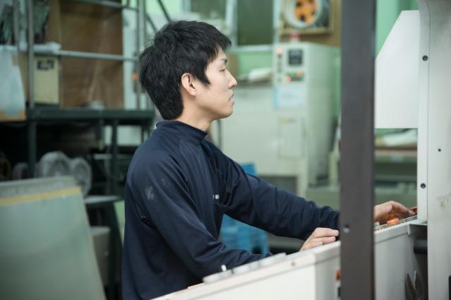 頼れる先輩との二人一組作業だから、新人さんもご安心を!