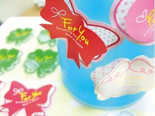 当社が開発した3Dシール☆こんなかわいいシールもたくさん作っているんですよ♪