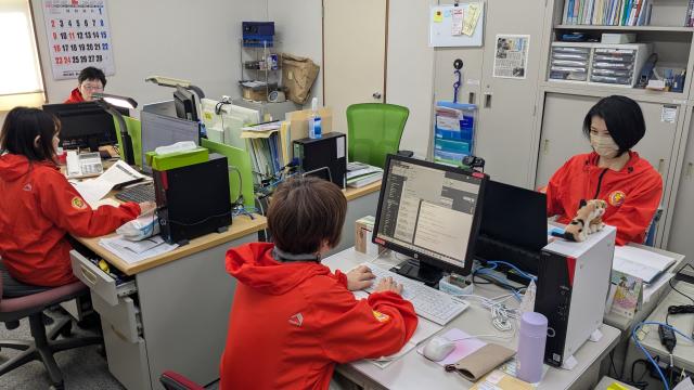 日勤のみ、基本土日祝休みの働きやすいワークスタイルで、プライベートも大切にしながら続けられます!