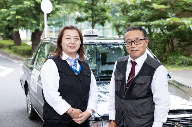 夫婦や親子で勤務している人もたくさん。
温かい雰囲気のタクシー会社です。