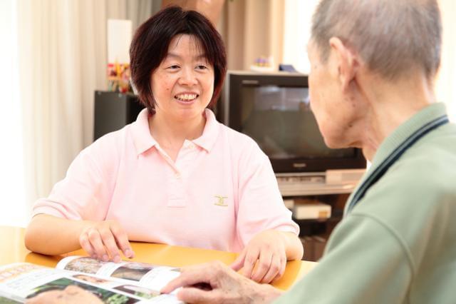 【インタビュー】いちばんの魅力は、人間関係の良さ。居心地抜群です♪(介護職員 勤続7年)