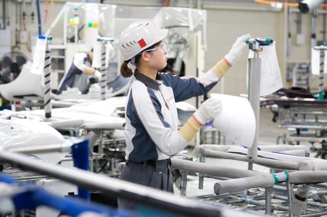 先進技術を、みんなのものに。
そんな想いで、日々の業務に取り組んでいます。