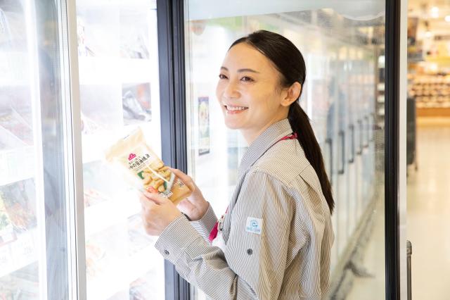 【日配食品・早朝品出し】◆交通費支給！◆未経験OKです！◆イオンは研修・福利厚生が充実しています！総合スーパーの日配食品売場・早朝品出しスタッフ