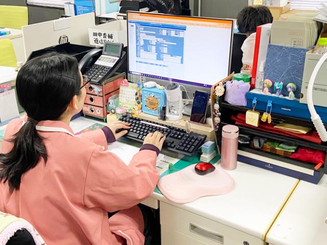 働きやすい環境で定着率は「◎」今回久しぶりの募集です！ネイル＆髪色自由で、おしゃれさんも意欲UP♪