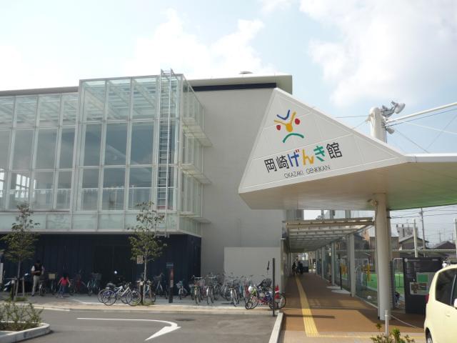 ＜午後から勤務＞1日4h〜、週2日〜／あなたのスタイルで働ける！／土日祝勤務できる方歓迎施設利用受付・トレーニングジムスタッフ