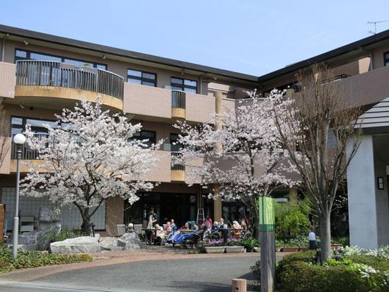 未経験者歓迎します。
誰かのため、社会のためになるお仕事を一緒にしましょう♪