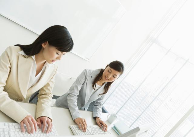 30代〜50代の主婦スタッフ活躍中!
子育てとの両立にも最適な職場です。