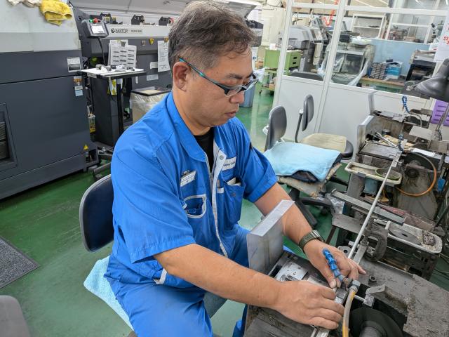 未経験から活躍できます!アルバイト・パートでも昇給・賞与あり。フルタイムで安定した収入が得られます。