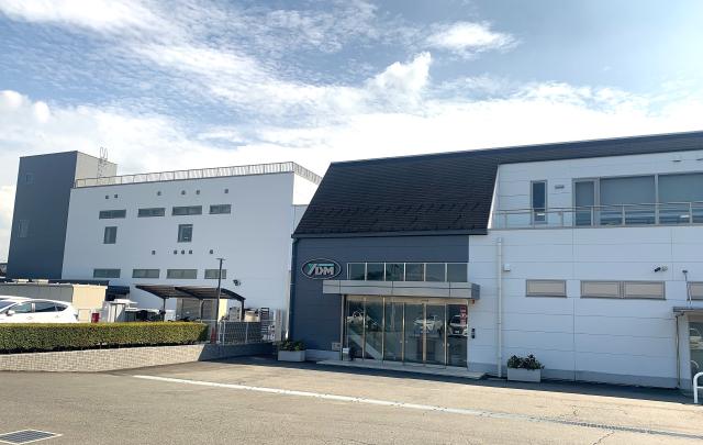 ◎業績好調により、今年新しい工場が完成いたしました。