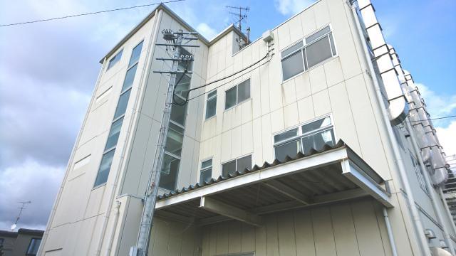 未経験からできる工場内作業。
20代〜60代まで主婦層がメインで幅広く活躍中♪