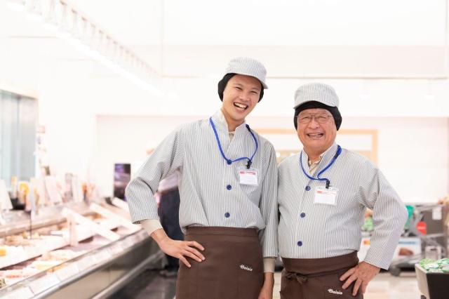 ベイシア　吉田店