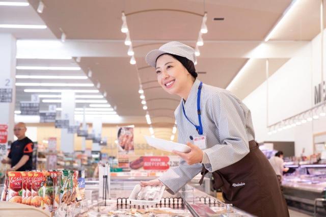 ベイシア　旭サンモール店