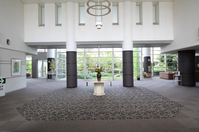 ご応募前の施設見学も可！お気軽にお越しくださいね！現在は、40代・50代の女性スタッフが活躍中です♪