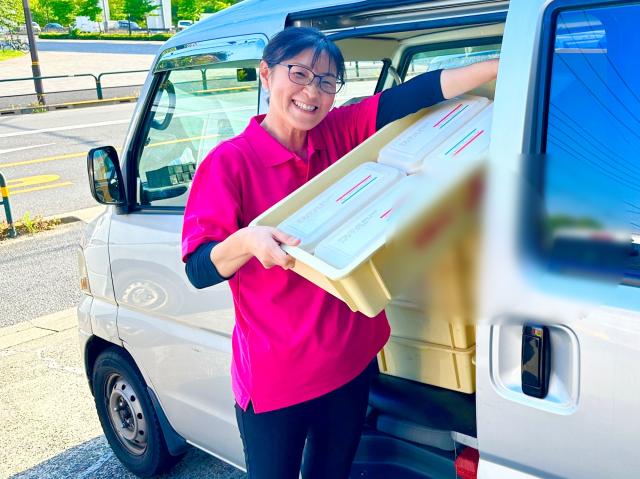 「安心・安全・おいしい」
そんな人気のお弁当を一緒にお届けしていきましょう!