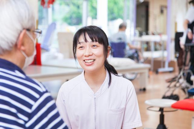 ＜調理補助・介護職＞市川市内の2施設です。選べる勤務地／サポート体制充実／無料駐車場完備［1］調理補助
［2］介護職