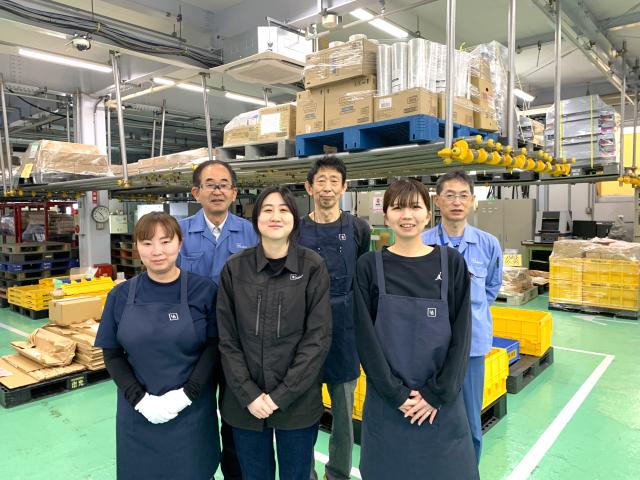* 職場では若手・未経験者・男女のメンバーが活躍中 *
チームワークを大切にしていきましょう♪