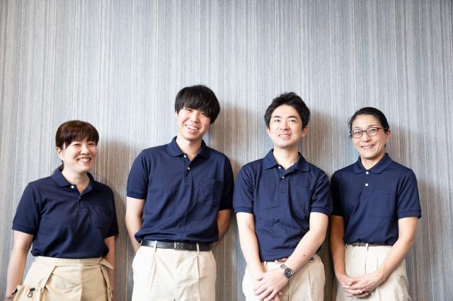 副業・WワークもOK！
未経験の方も安心して働けるよう、丁寧にお教えします。