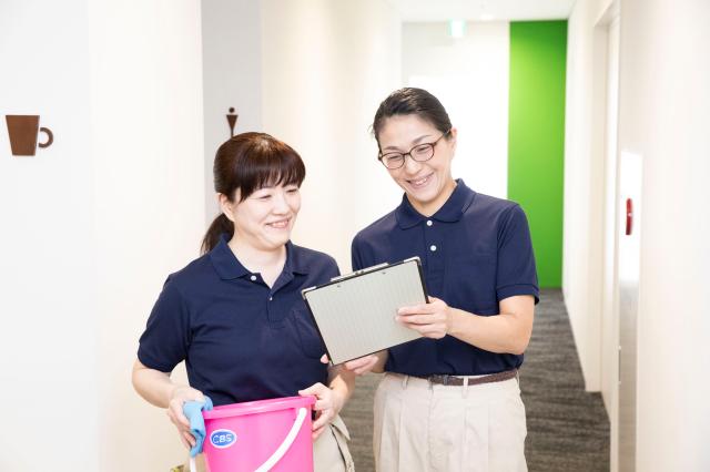 定年後の再スタートにもおすすめ♪
女性スタッフ活躍中！