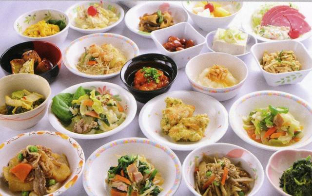 安心で安全な美味しいお食事で
みんなが笑顔にしよう。