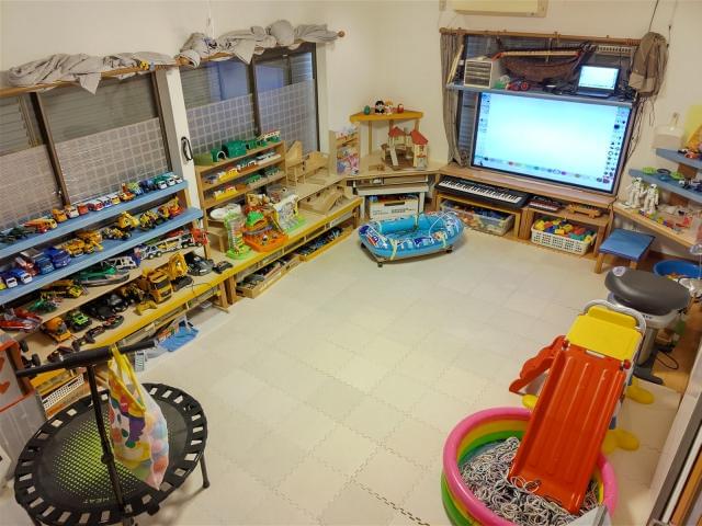 子ども達と共に成長できる職場です。
幅広い年代の男女スタッフ活躍中です♪