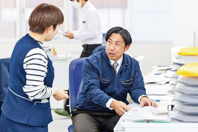 人に関わる仕事にこだわって異業種から挑戦！（入社6年目、32歳男性、営業）