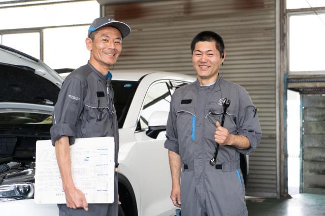 マツダをメインに多様なメーカーが扱えます!ネクストの良さは【職場全体が明るい】こと!何でも相談し合えるメンバーだから働きやすさも◎
