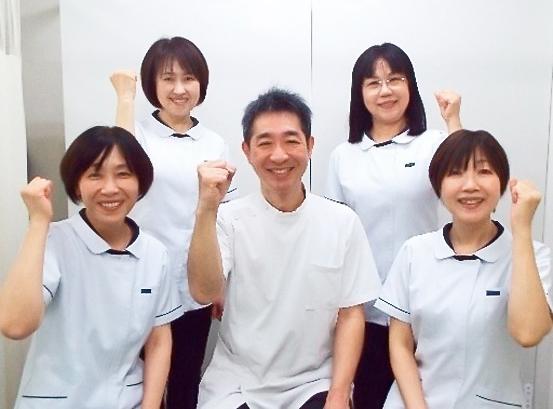 やさしいスタッフが丁寧に教えてくれるので、
安心してお仕事を始められますよ！